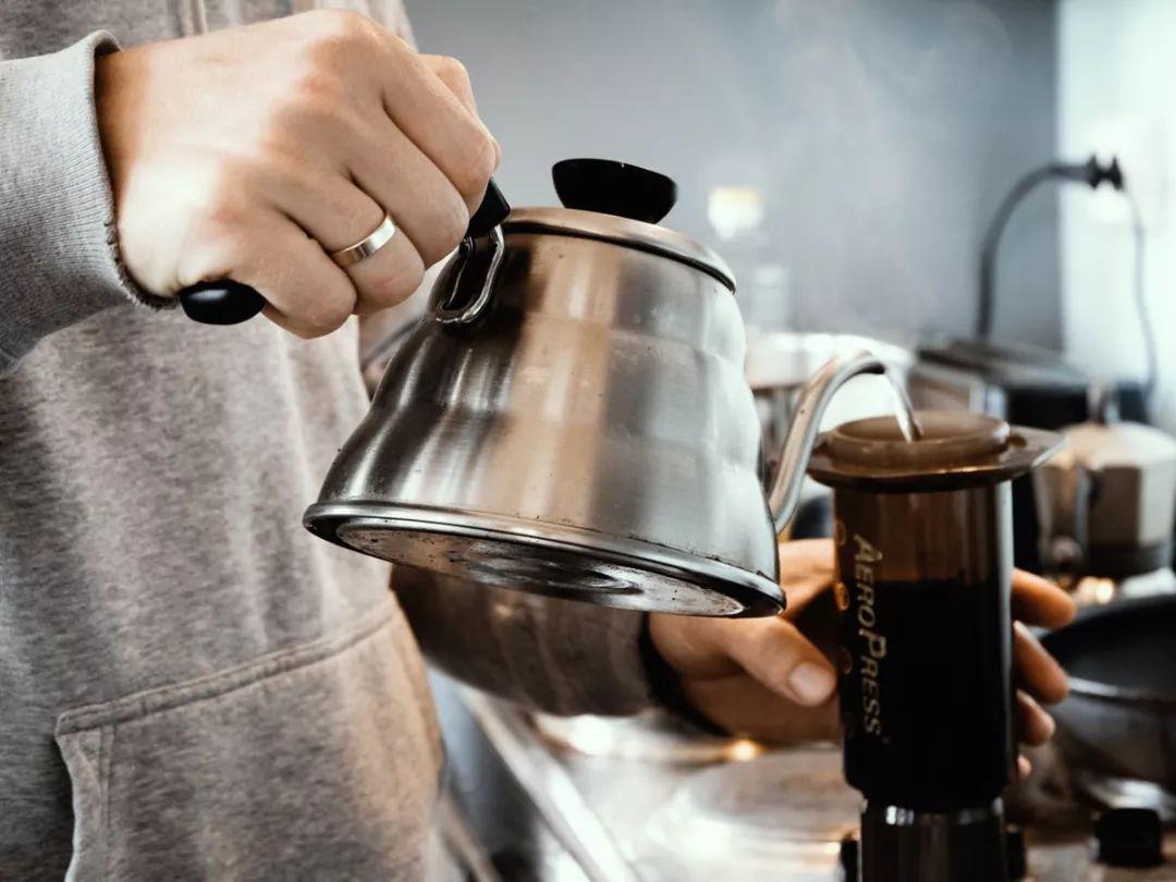 摩卡壶咖啡豆粗细_摩卡壶咖啡粉粗细_摩卡壶咖啡粉细度标准